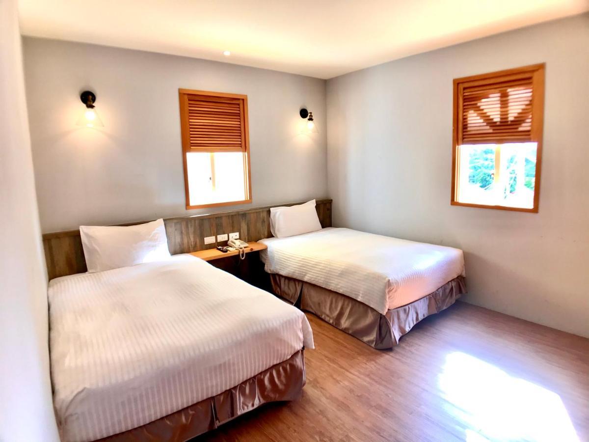 Martin Wales Inn Kenting Bagian luar foto