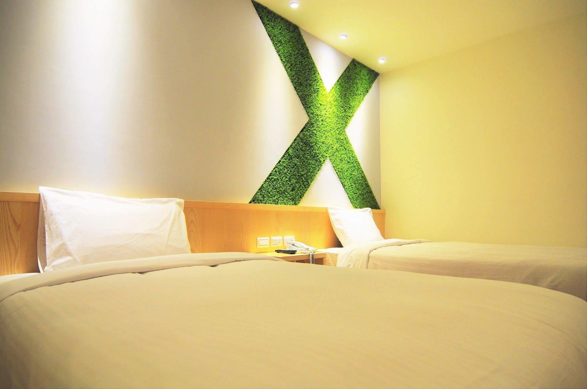 Martin Wales Inn Kenting Bagian luar foto