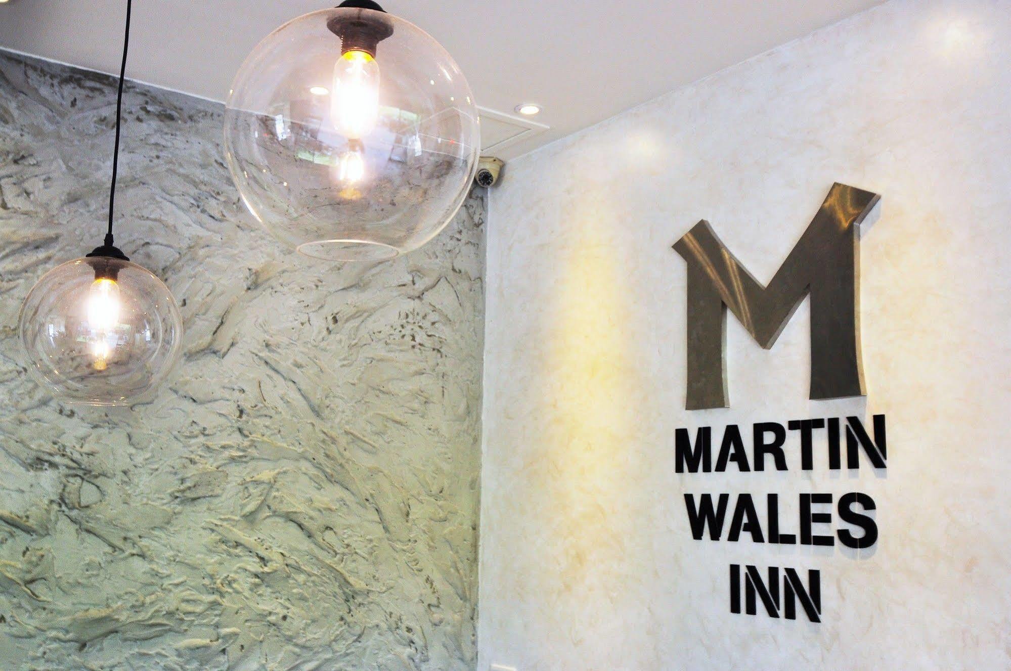 Martin Wales Inn Kenting Bagian luar foto